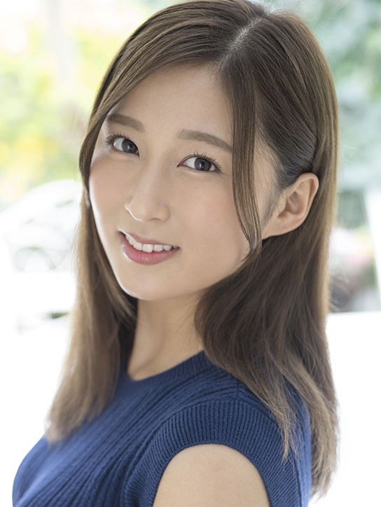 長谷川夕奈