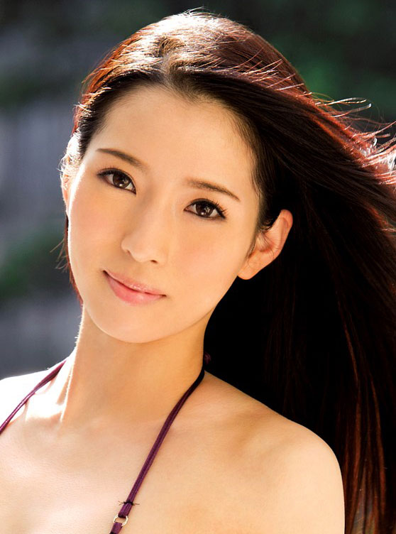 能美ちなつ