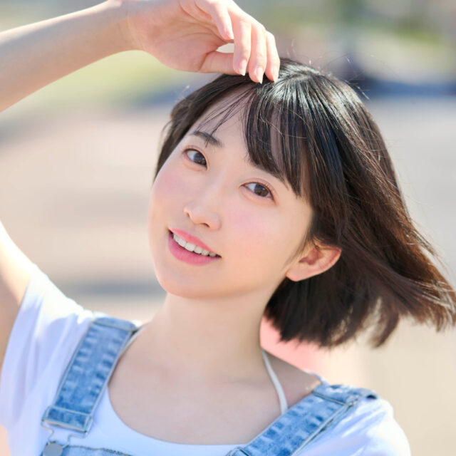 三葉やよい