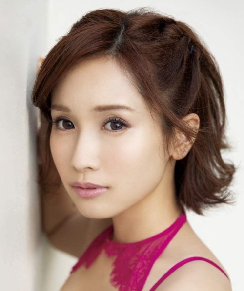 小島みなみ