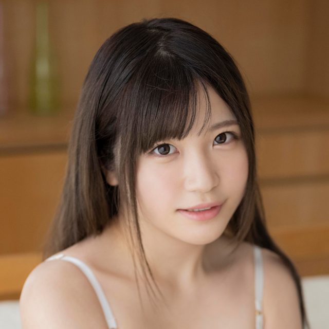 佐伯じゅりな